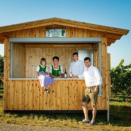 فندق Weingut Familie Bauer Grossriedenthal المظهر الخارجي الصورة